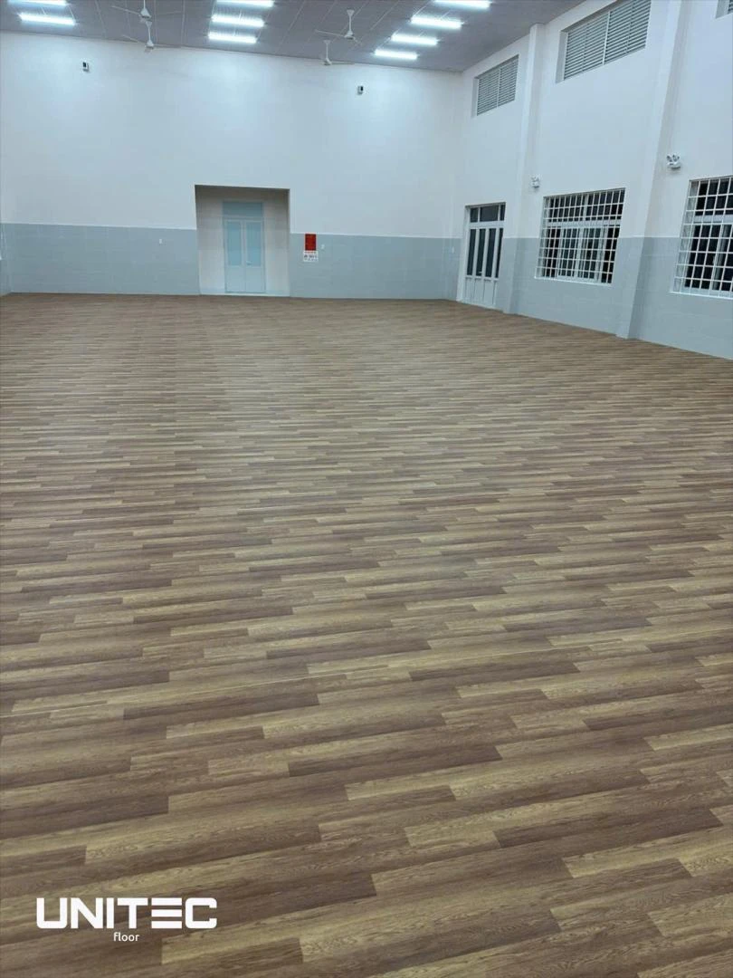 Công Trình Nhà Thi Đấu Đa Năng Trường Tiểu Học Vườn Thơm