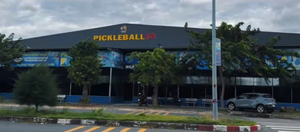 Cung Cấp Và Lắp Đặt Cụm 6 Sân Pickleball