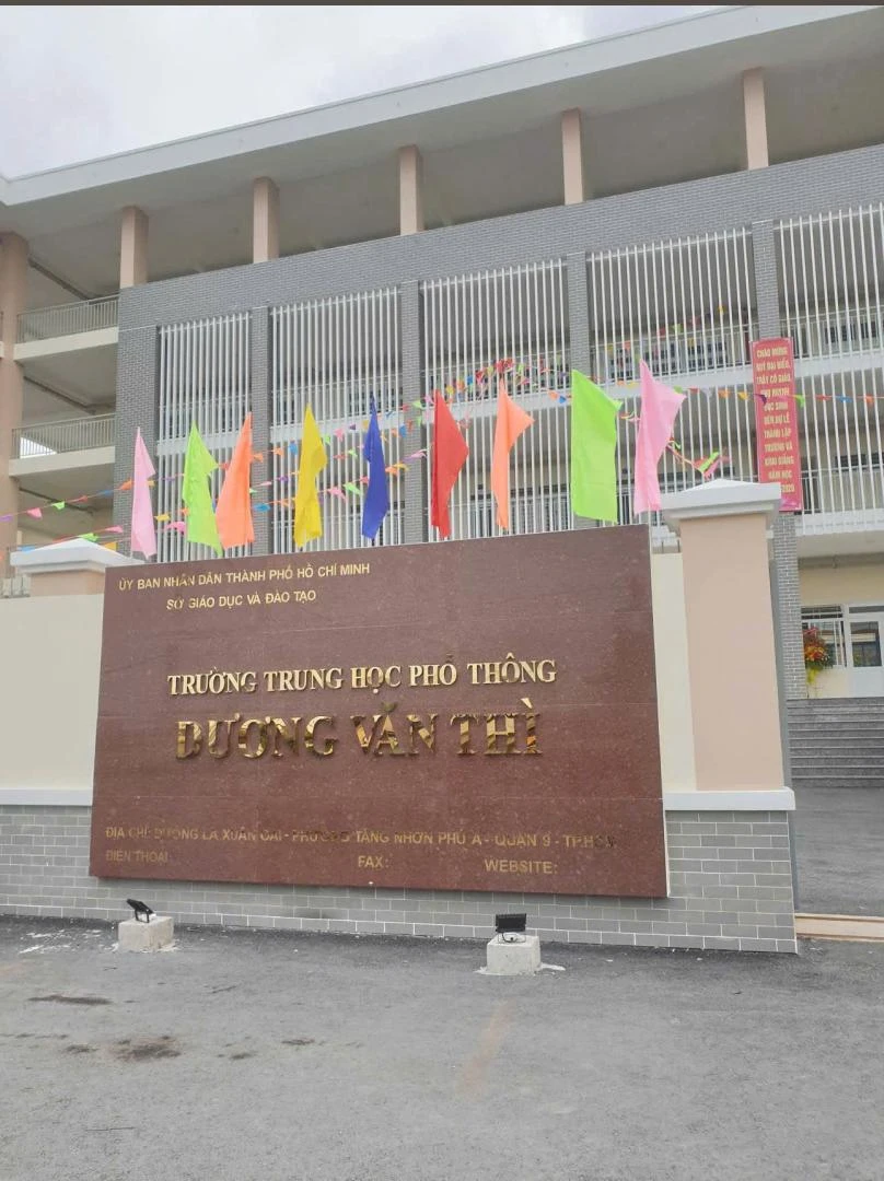 Sàn Thể Thao Trường THPT Dương Văn Thì Quận 9